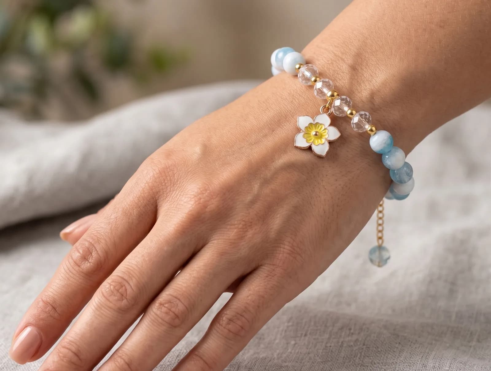 Blue Whites Flower Charm Bracelet 2
