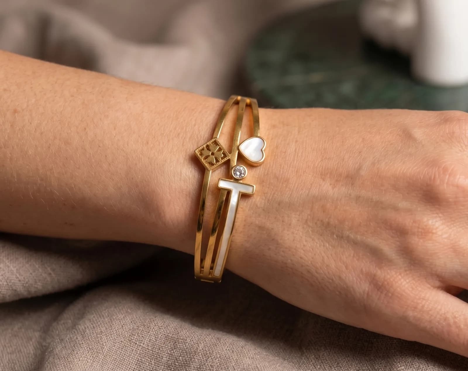 Luxe Heart and T-Bar Bracelet 3