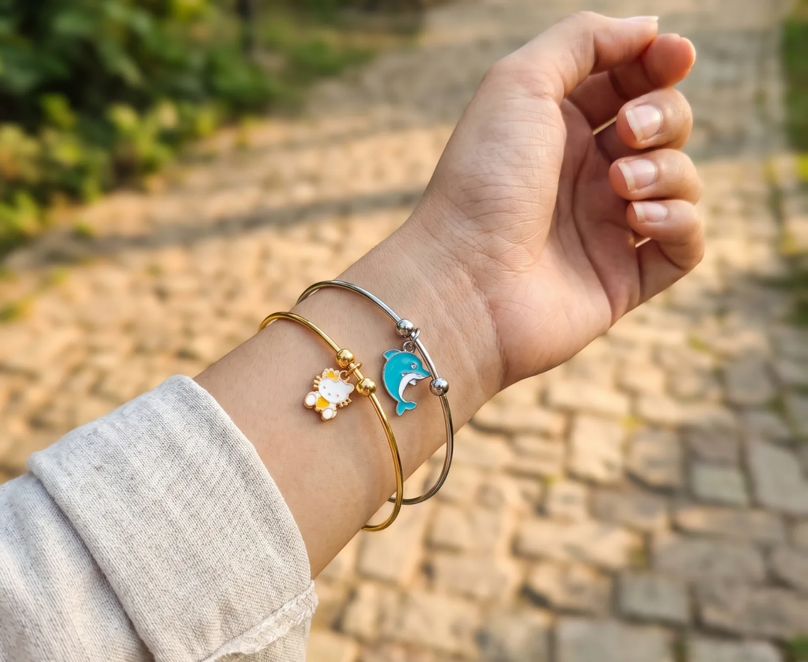 Dual Tone Kitty And Dolphin Charm Bangle Bracelets 3