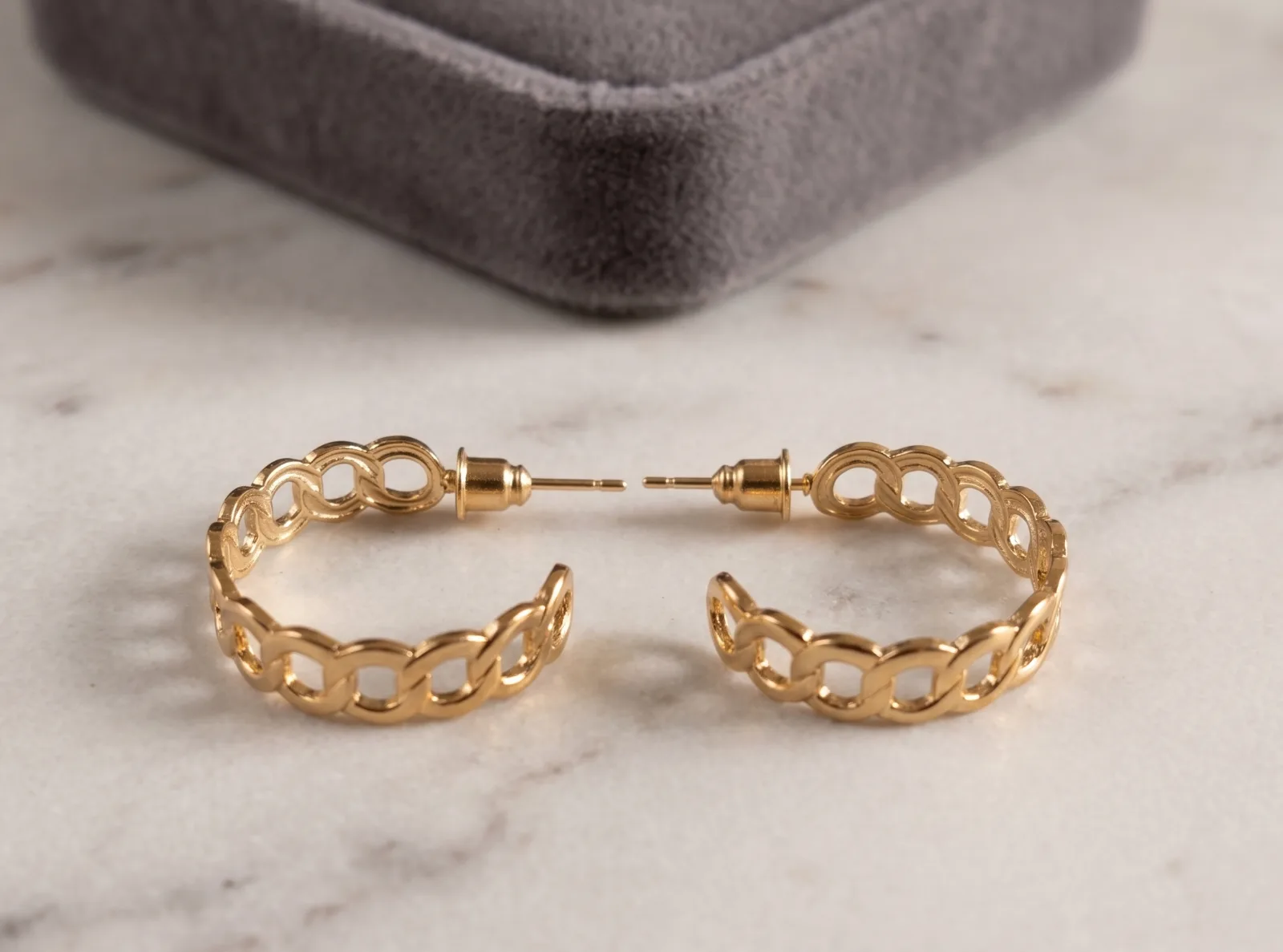 Gold Chain Link Hoop Earrings