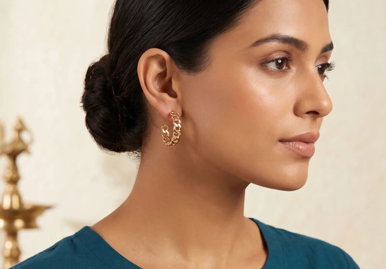 Gold Chain Link Hoop Earrings 2